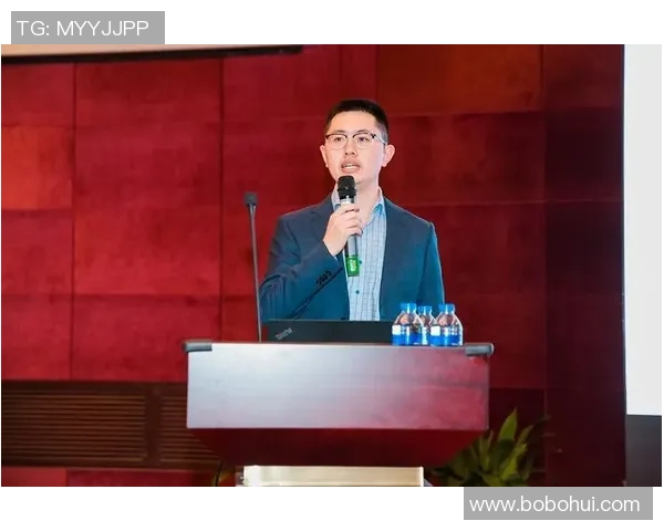 对话王伟：回顾我的足球生涯与未来展望的深度交流