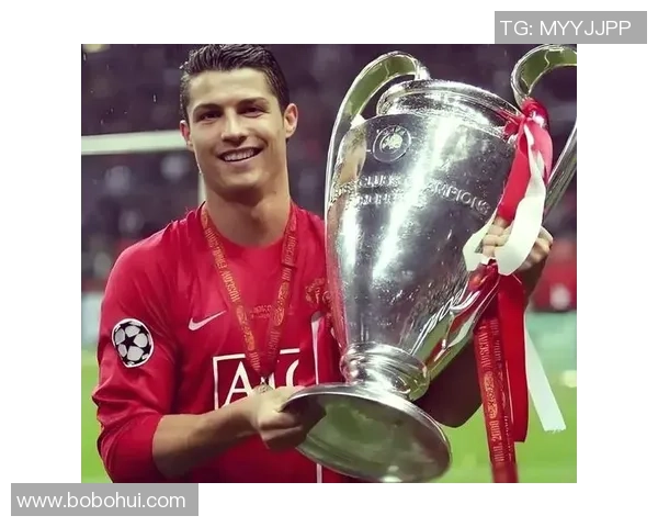 足球明星C罗的签名背后的故事与价值解析